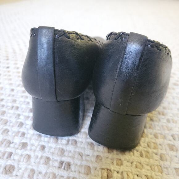 Stuart Weitzman Womens 7* Black Leather Heels Square Toe Whip Stitch Block Heel - Picture 8 of 8